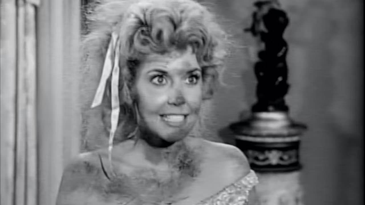 Still from Elly Needs a Maw