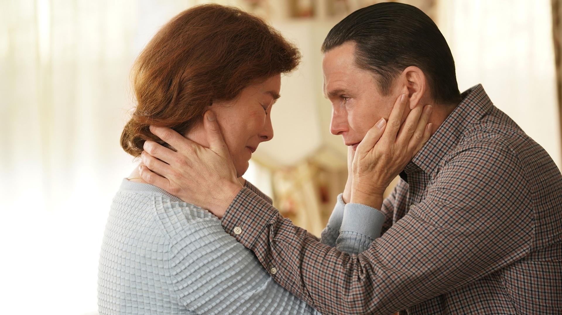 Still from I Fall to Pieces