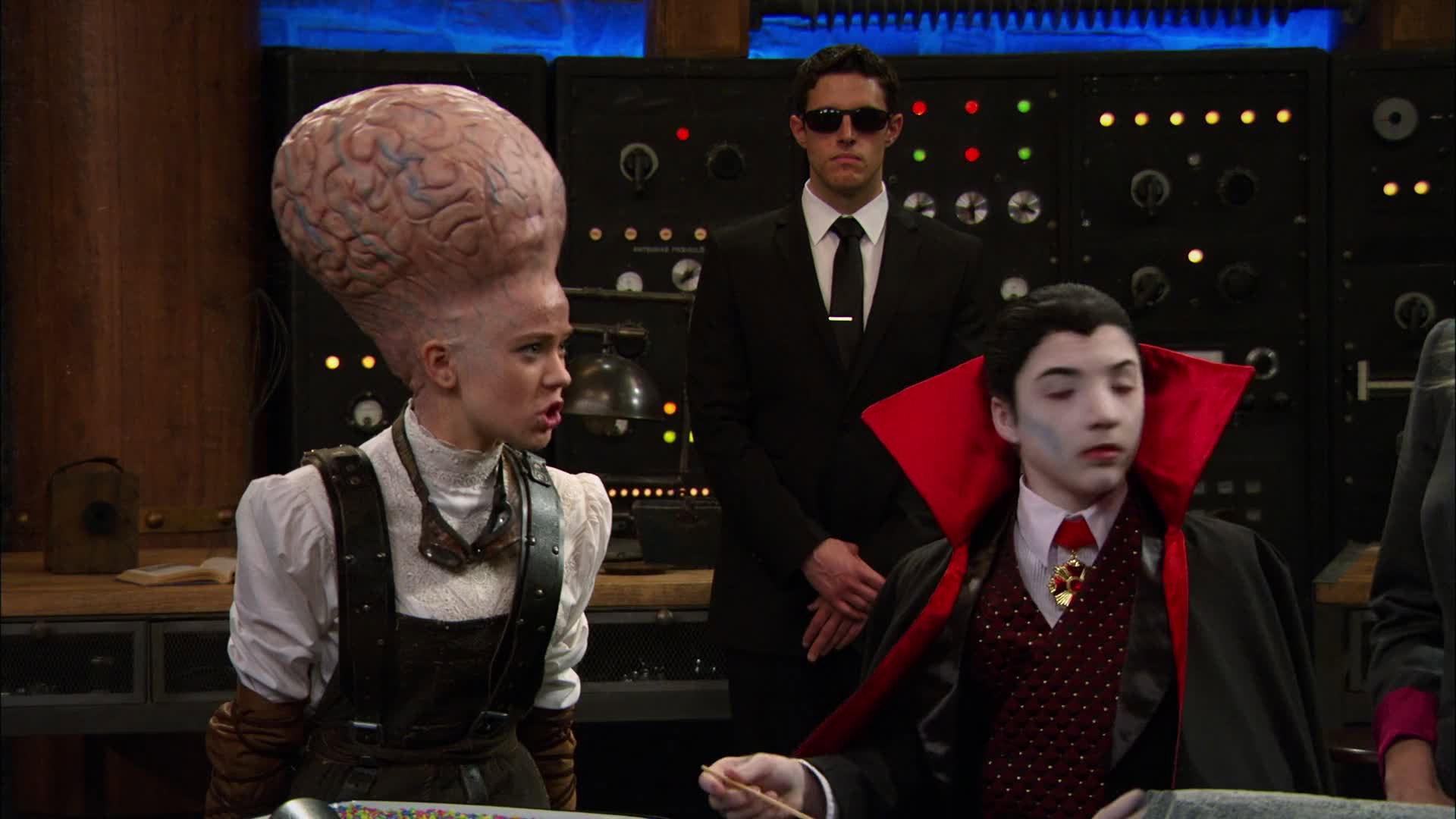 Still from mutANT farm 3.0
