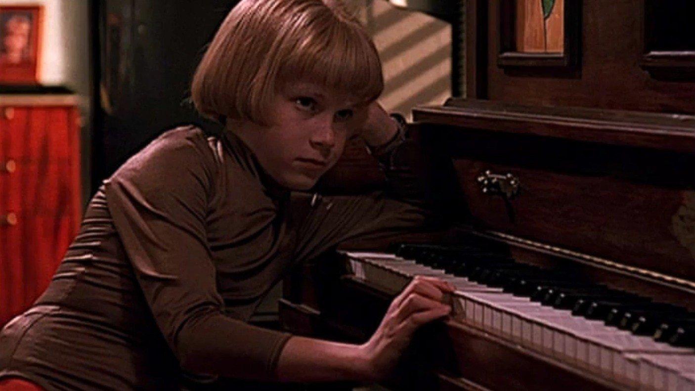 Still from The Heart to Heart