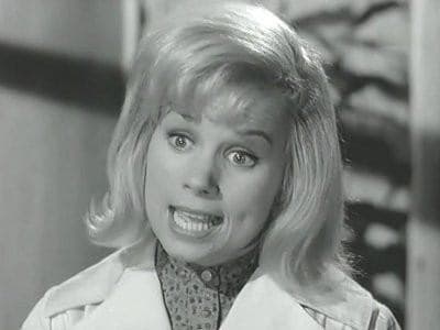 Still from The Case of the Ice-Cold Hands