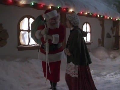 Still from Santa '85