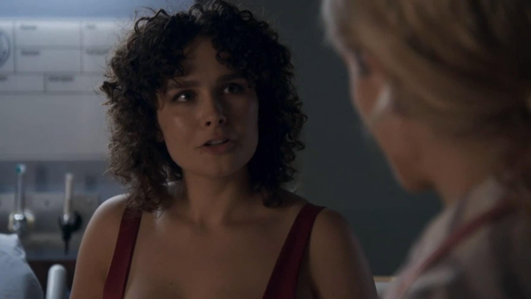 Still from Episode 8585