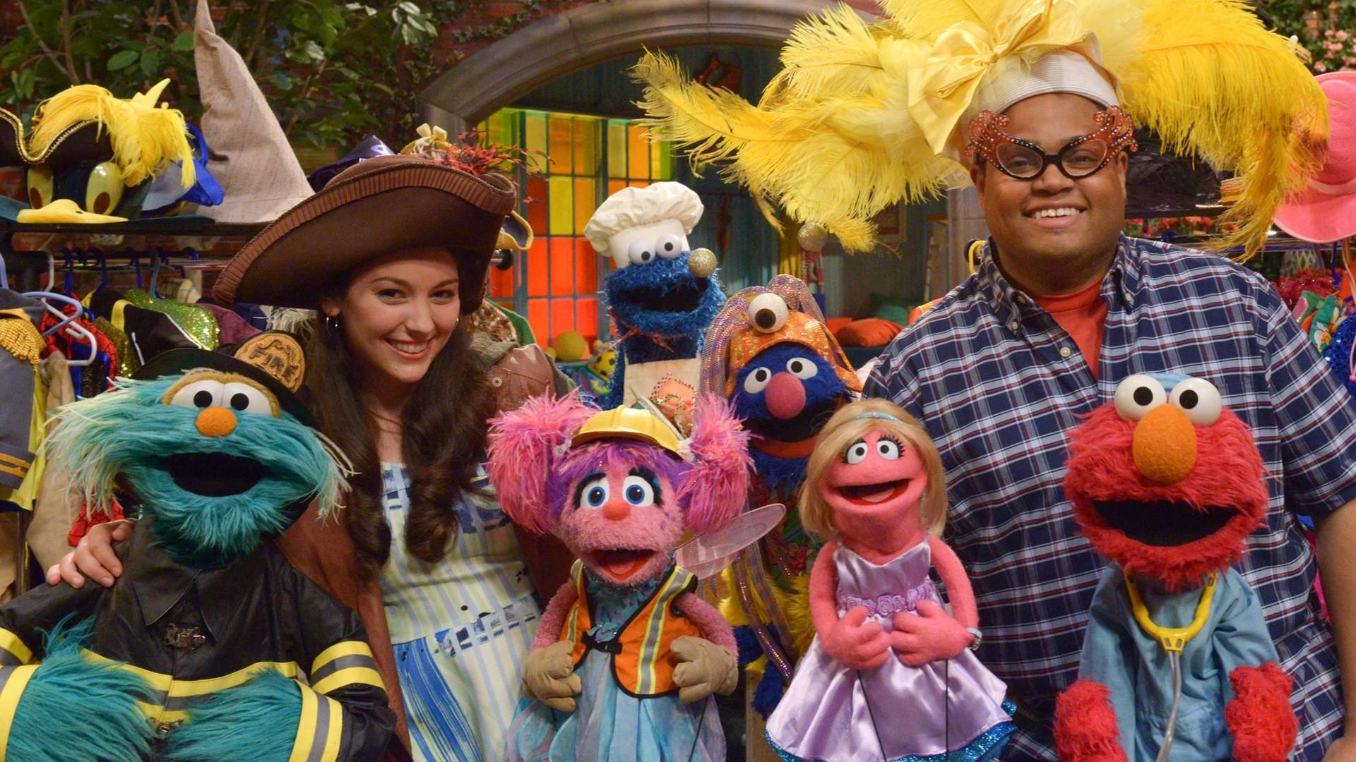 Still from Dress-Up Club