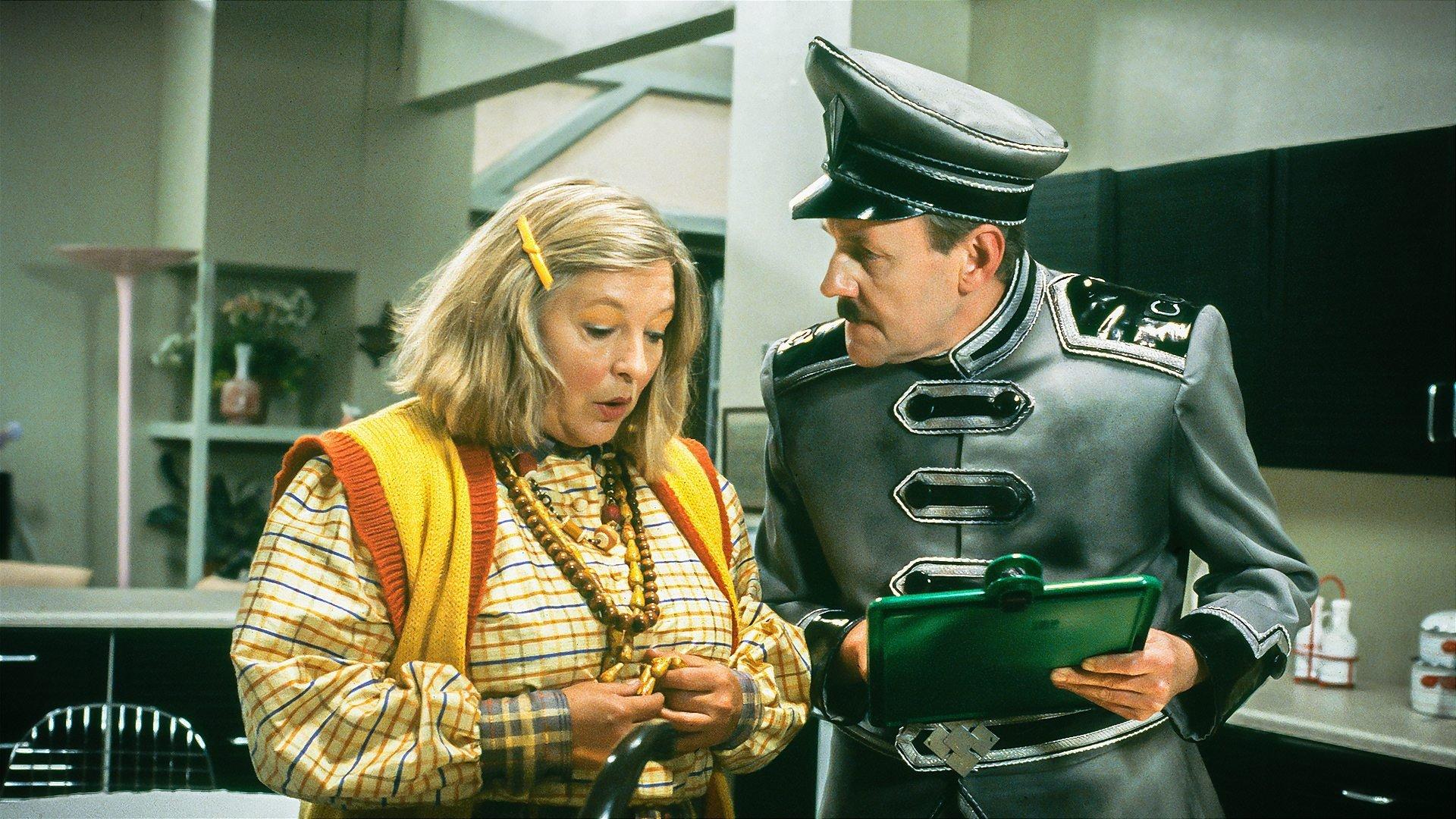 Still from Paradise Towers (3)