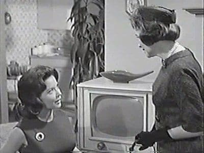 Still from Three Wives Too Many