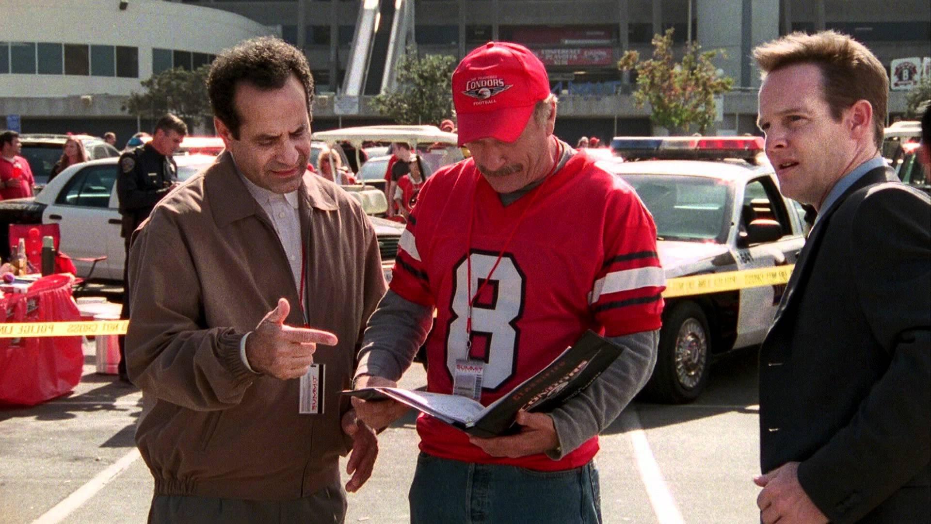Still from Mr. Monk Makes the Playoffs