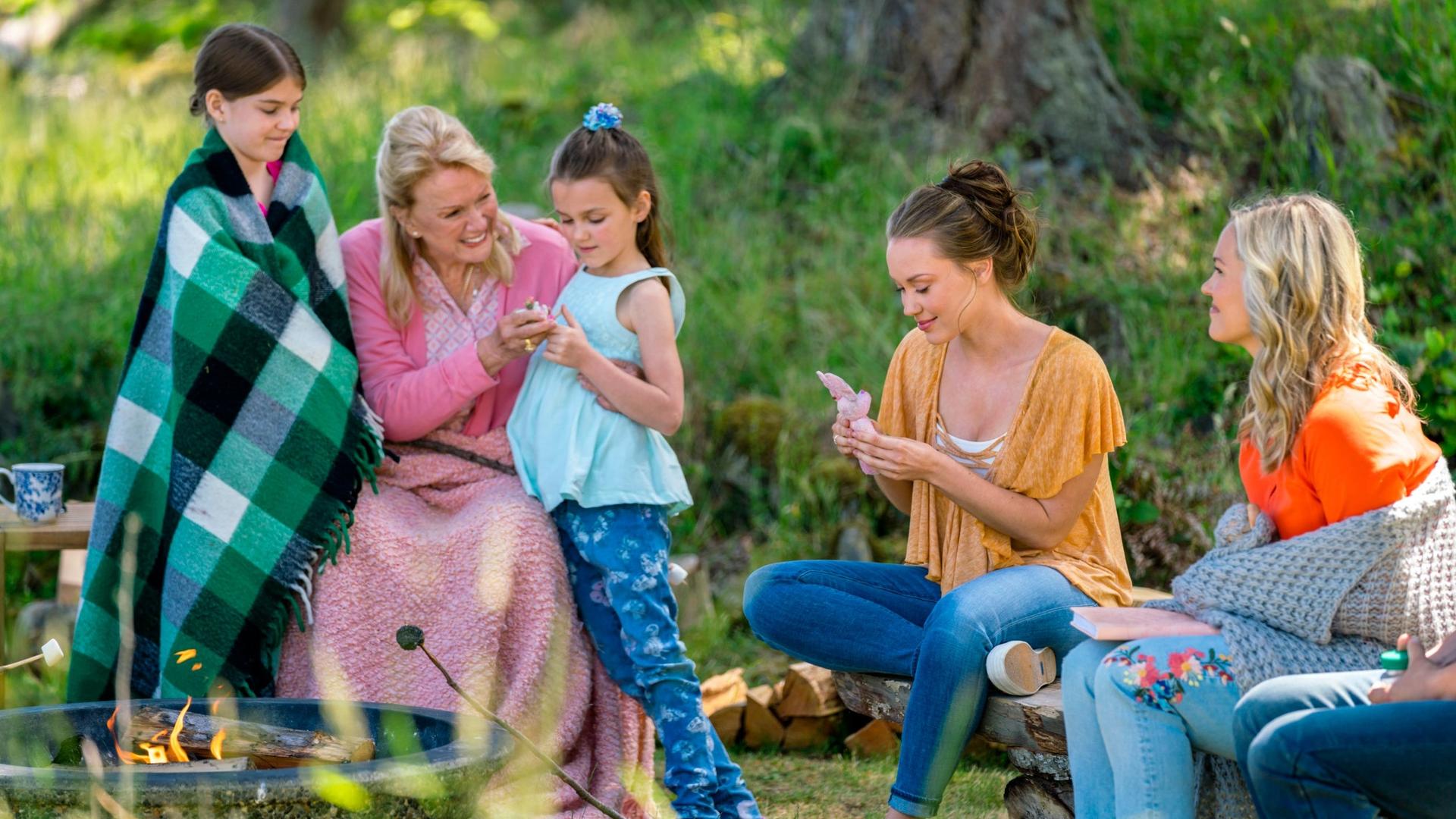 Still from Buried Treasures