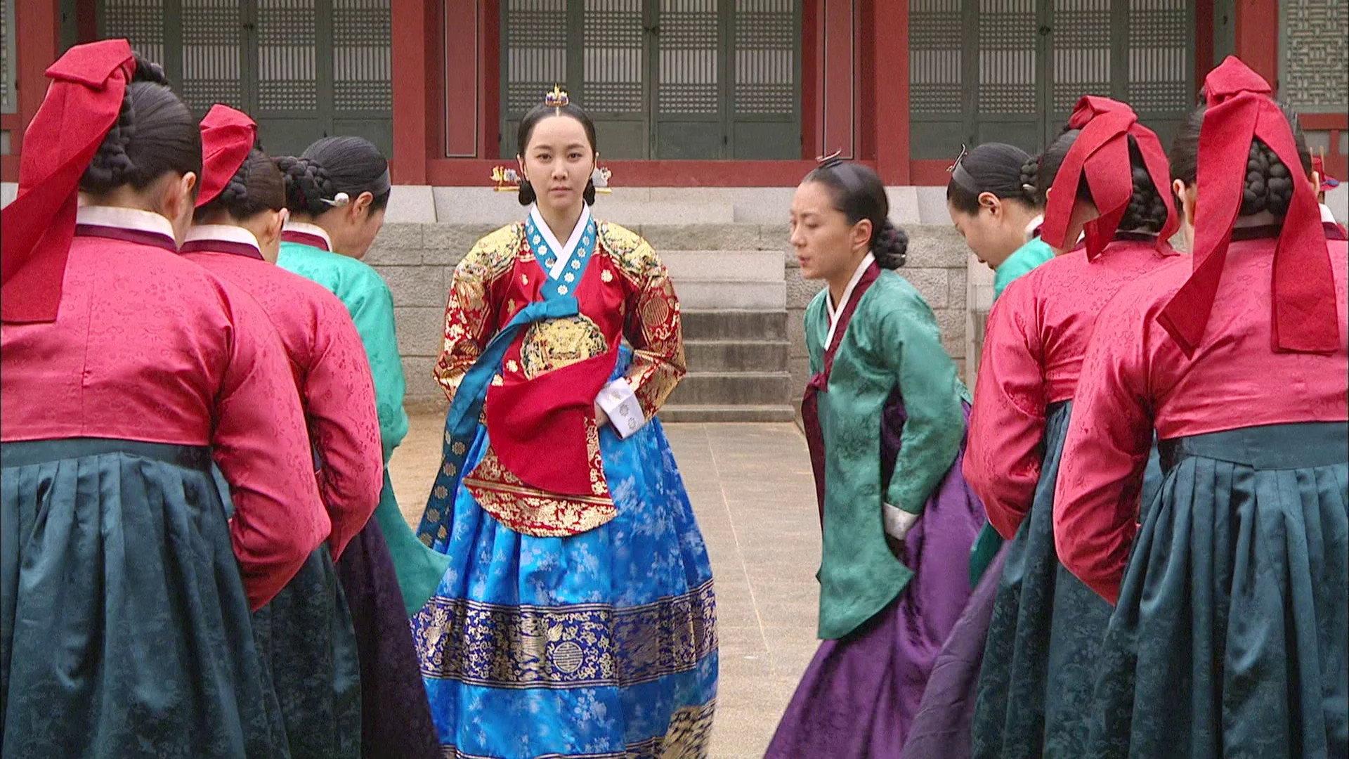 Still from Shaman Who Absorbs Adversity