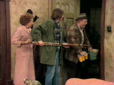 Still from Gloria Sings the Blues