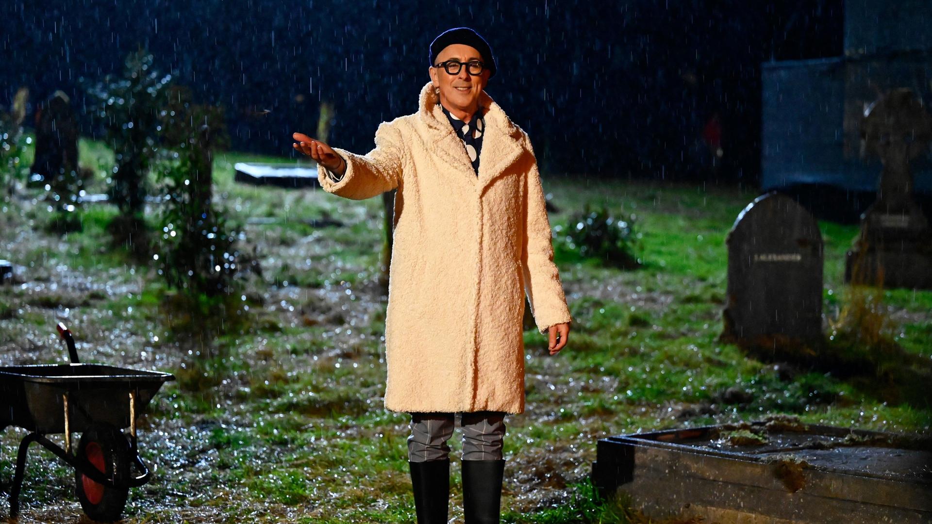 Still from Murder in Plain Sight