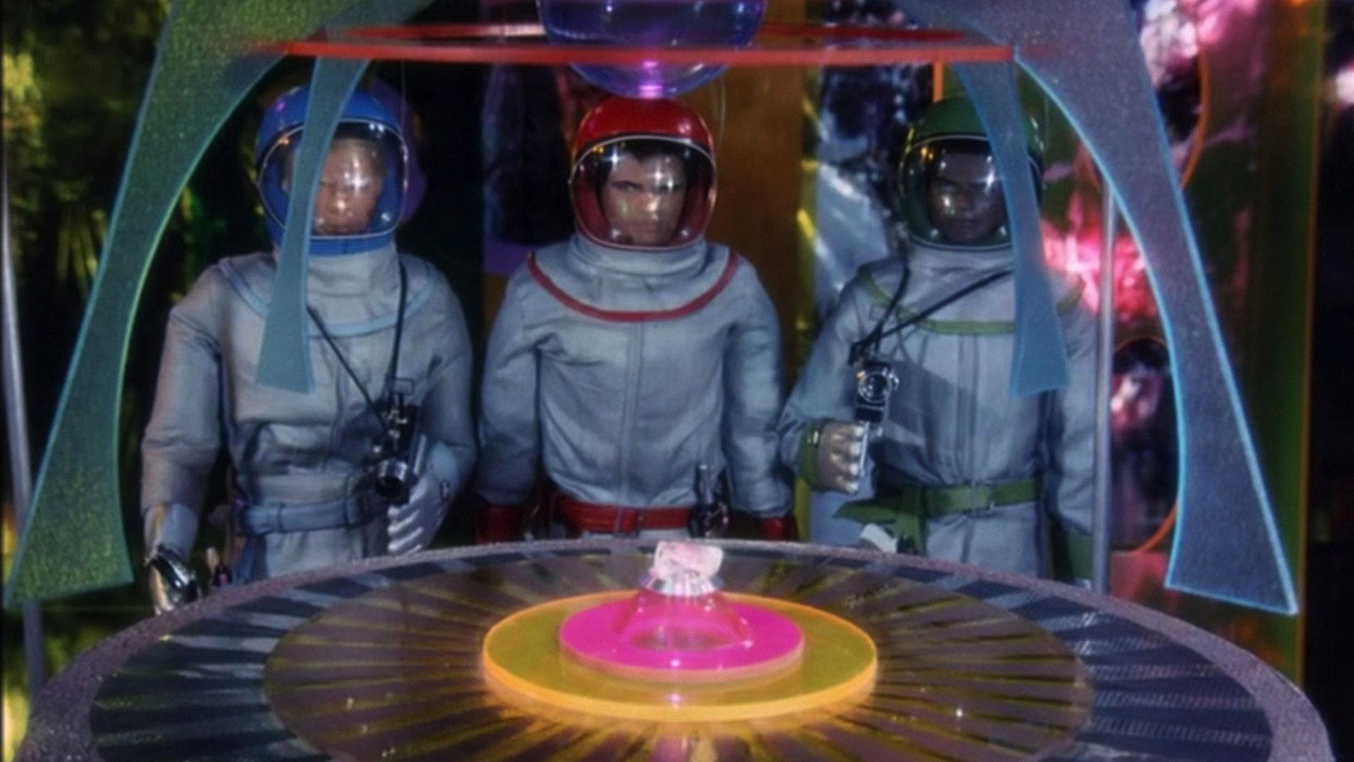 Still from Crater 101