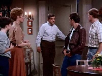 Still from Fonzie the Flatfoot