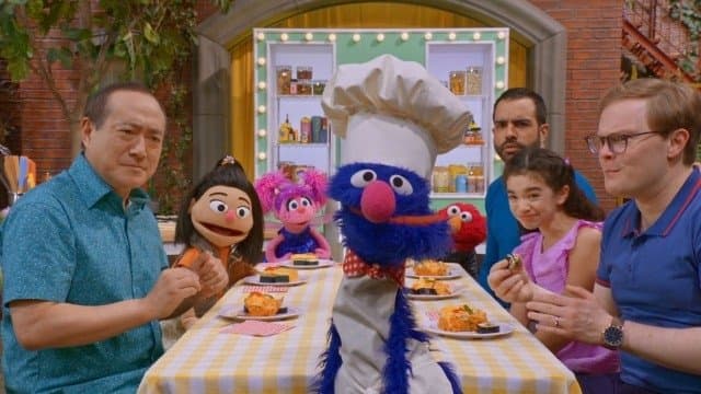 Still from Use That Rice!