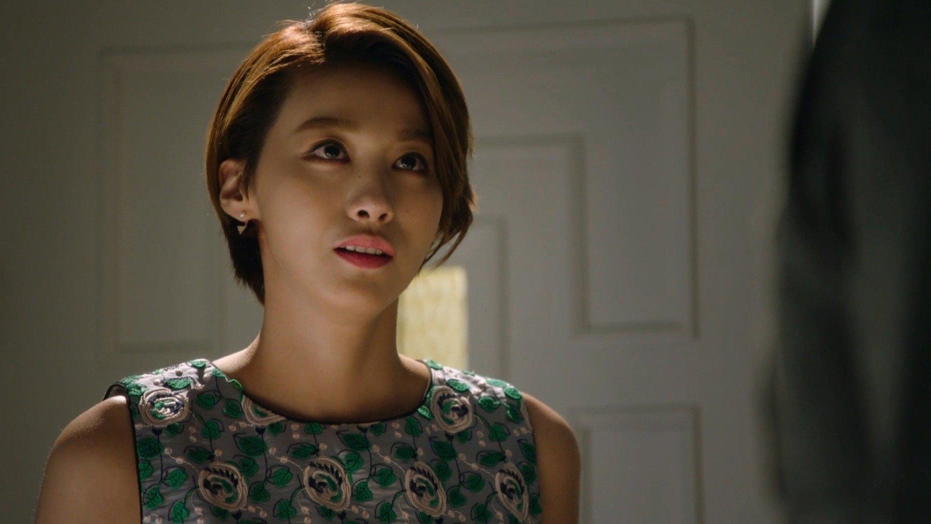 Still from Unhappy Happiness