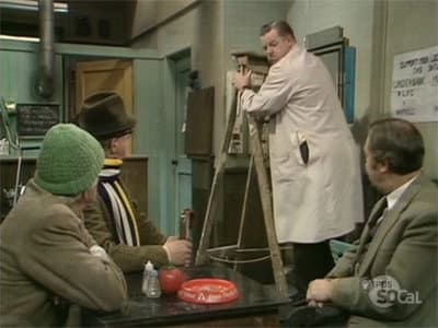 Still from Getting On Sydney's Wire
