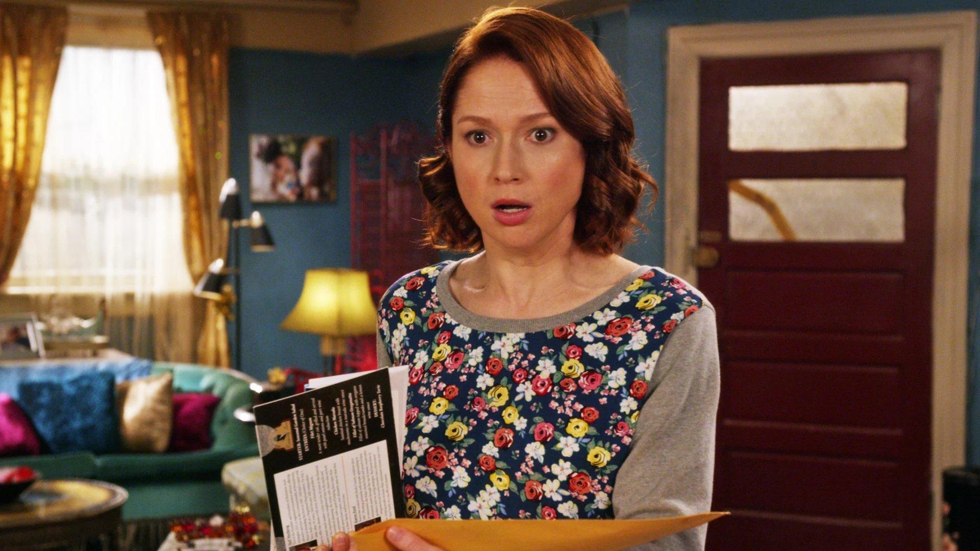 Still from Kimmy Gets Divorced?!