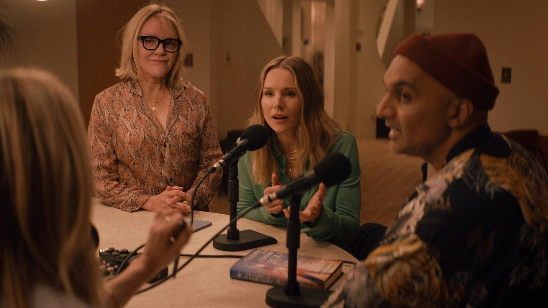 Still from Either Aura