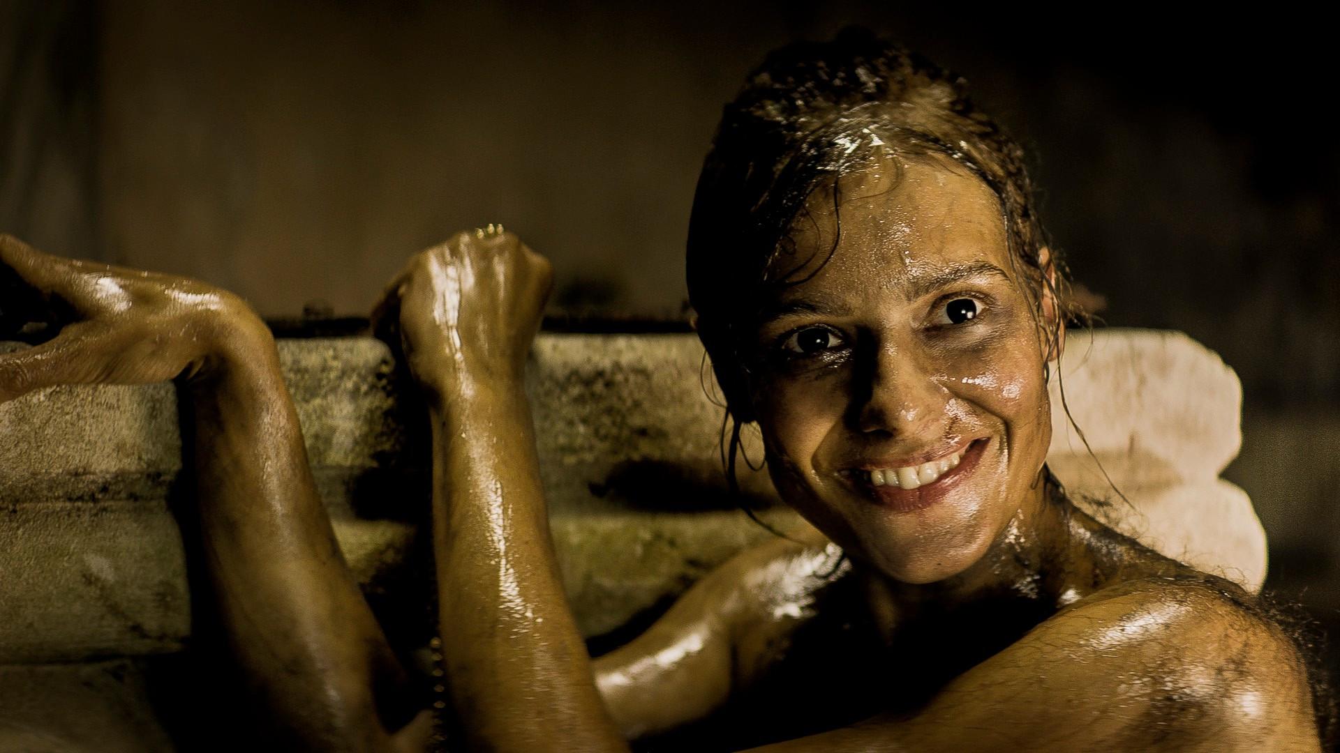 Still from Freak