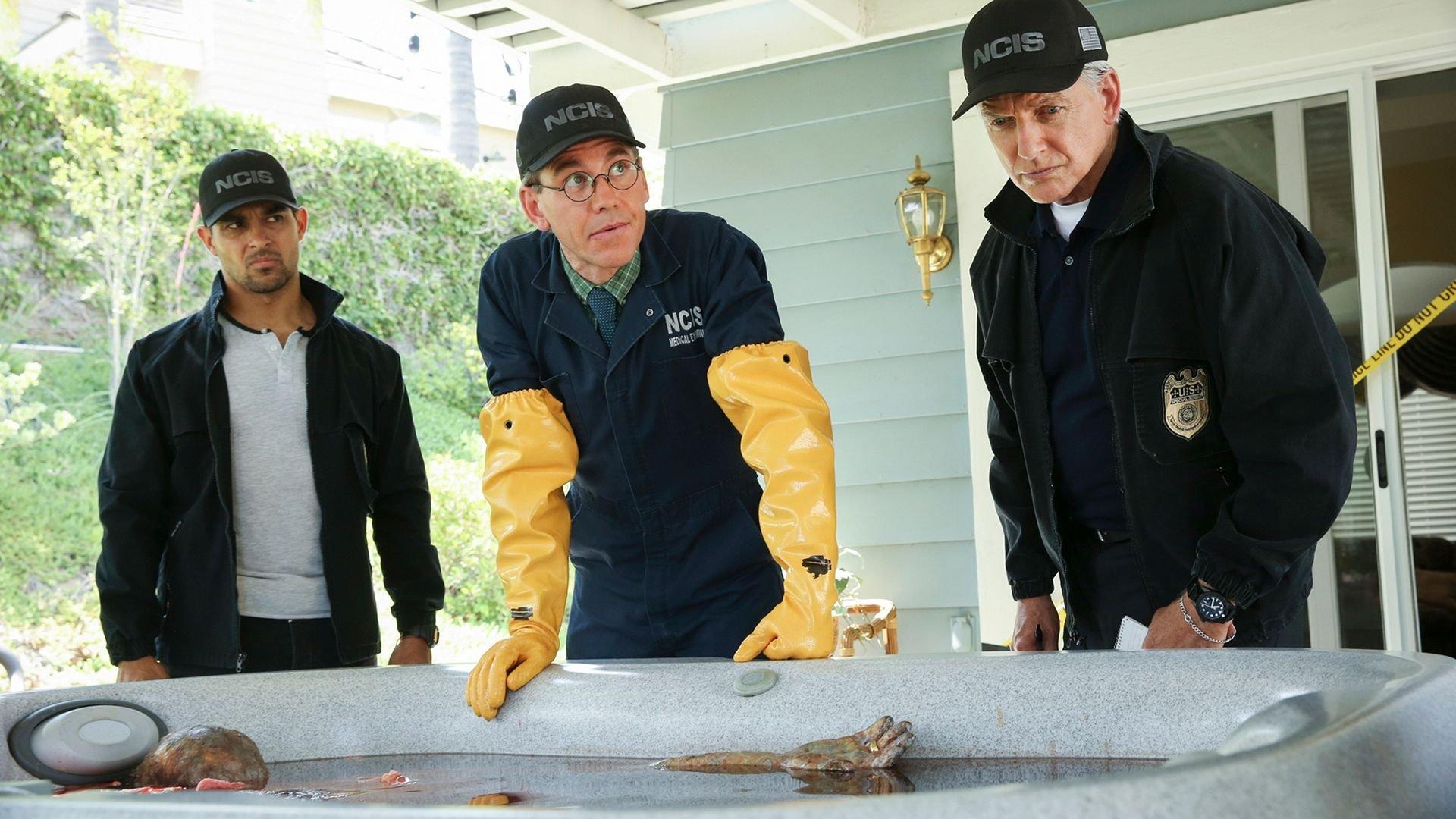 Still from Love Thy Neighbor