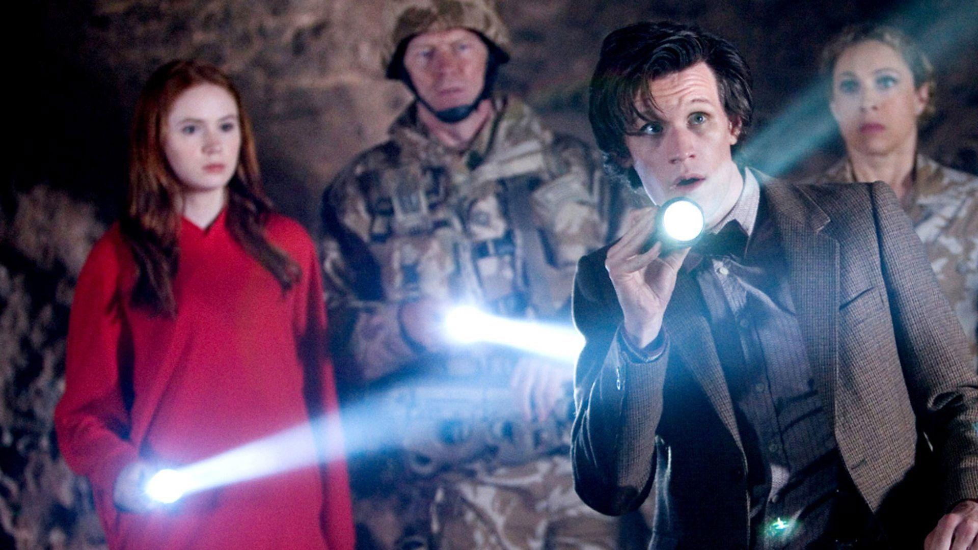 Still from The Time of Angels (1)