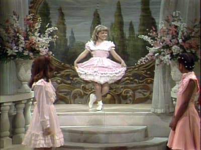 Still from Miss Adorable