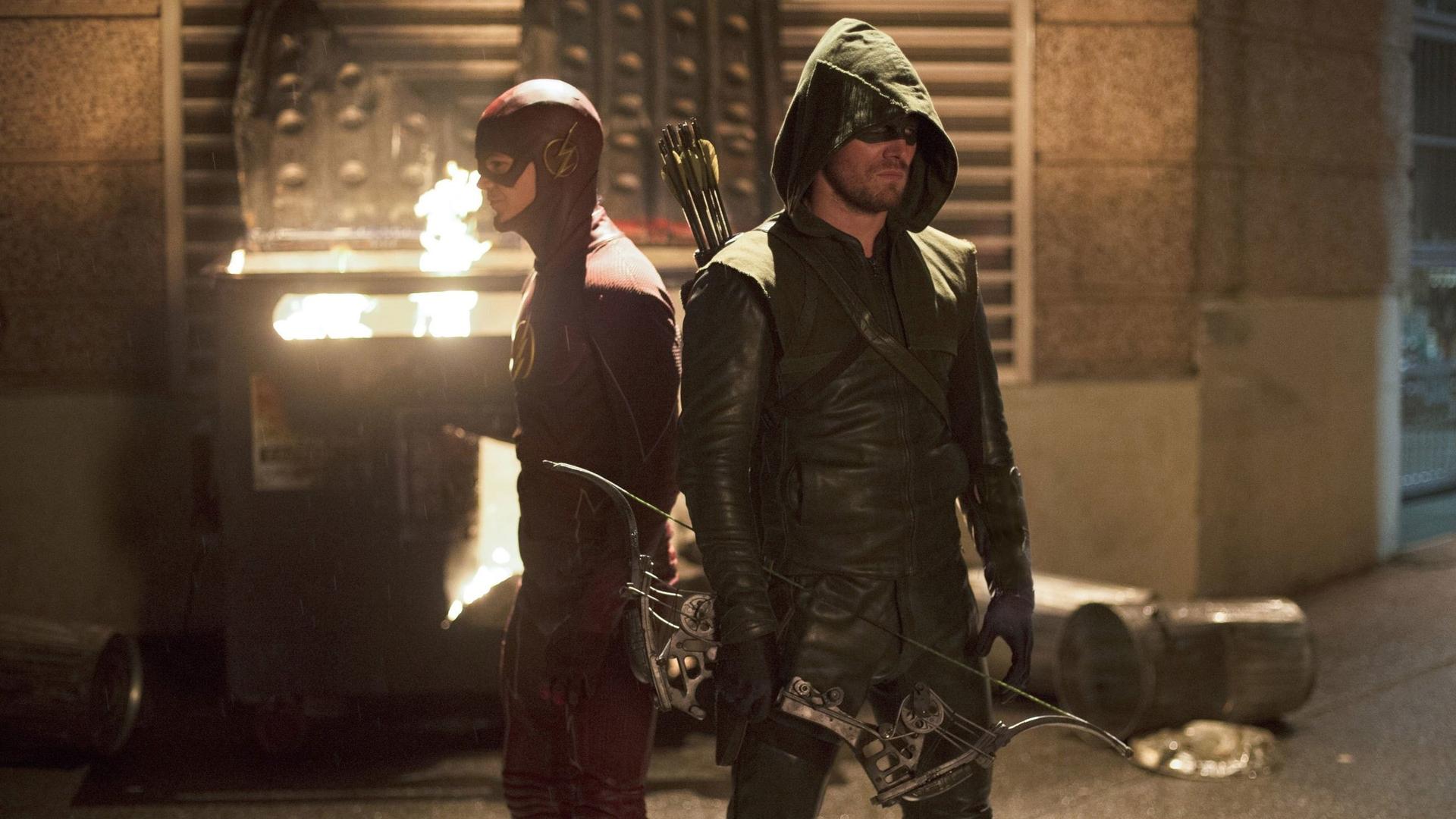 Still from Flash vs. Arrow (I)