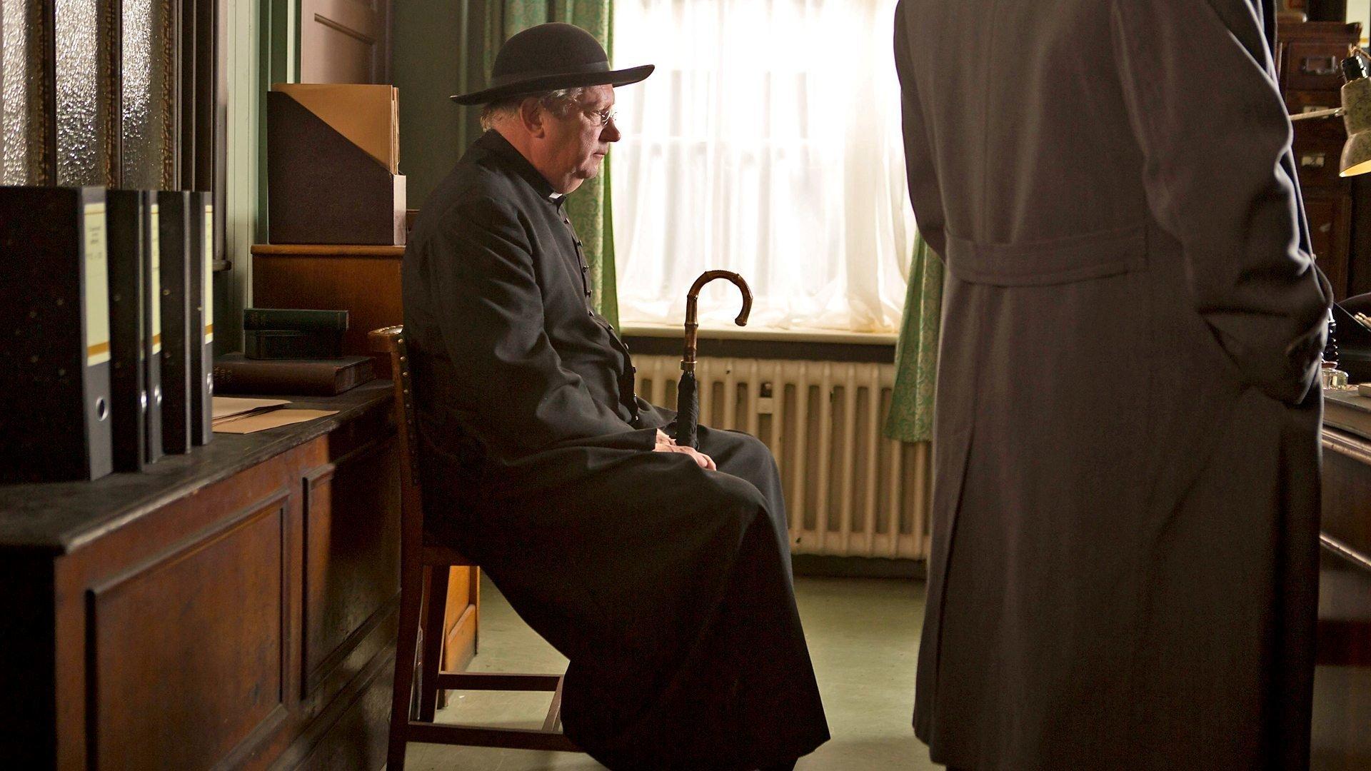 Still from The Owl of Minerva
