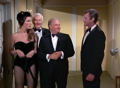 Still from The Eight-Year Itch Witch