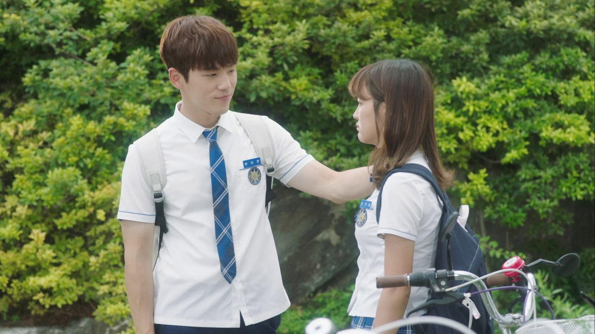 Still from How to Endure the Weight