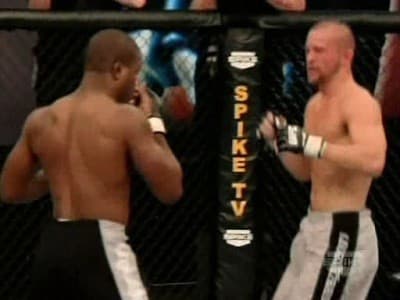 Still from Welterweight Semifinal #2