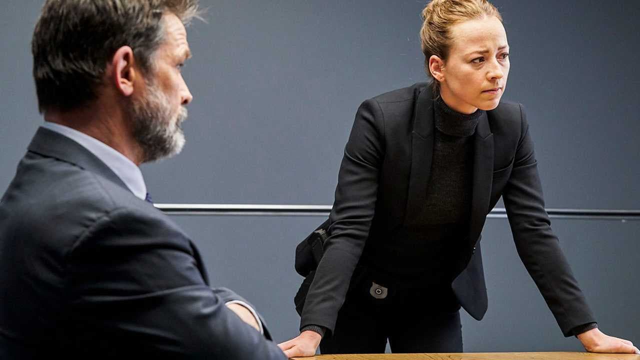 Still from John & Lise