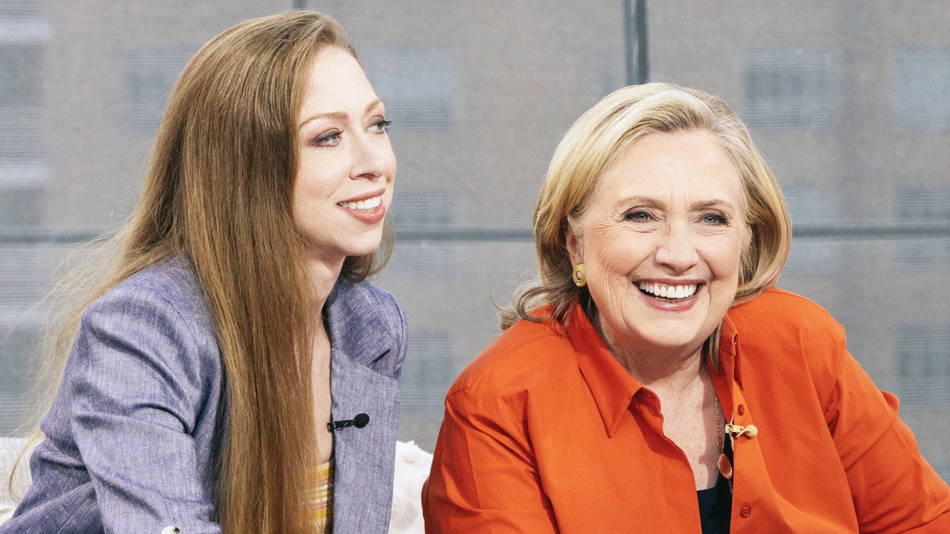 Still from Hilary & Chelsea Clinton, Tracy Morgan