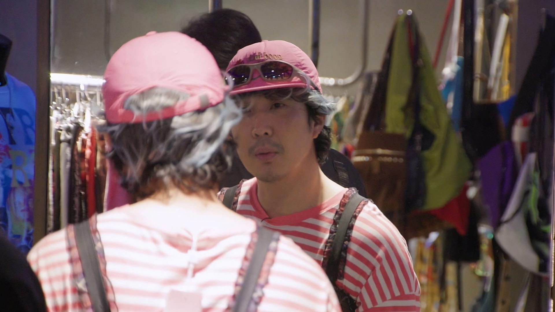 Still from Go Straight as You Answer