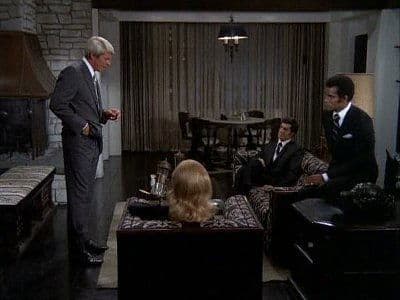 Still from The Connection