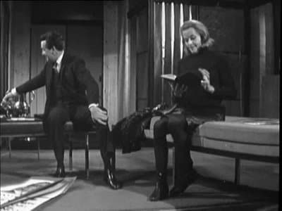 Still from Build a Better Mousetrap
