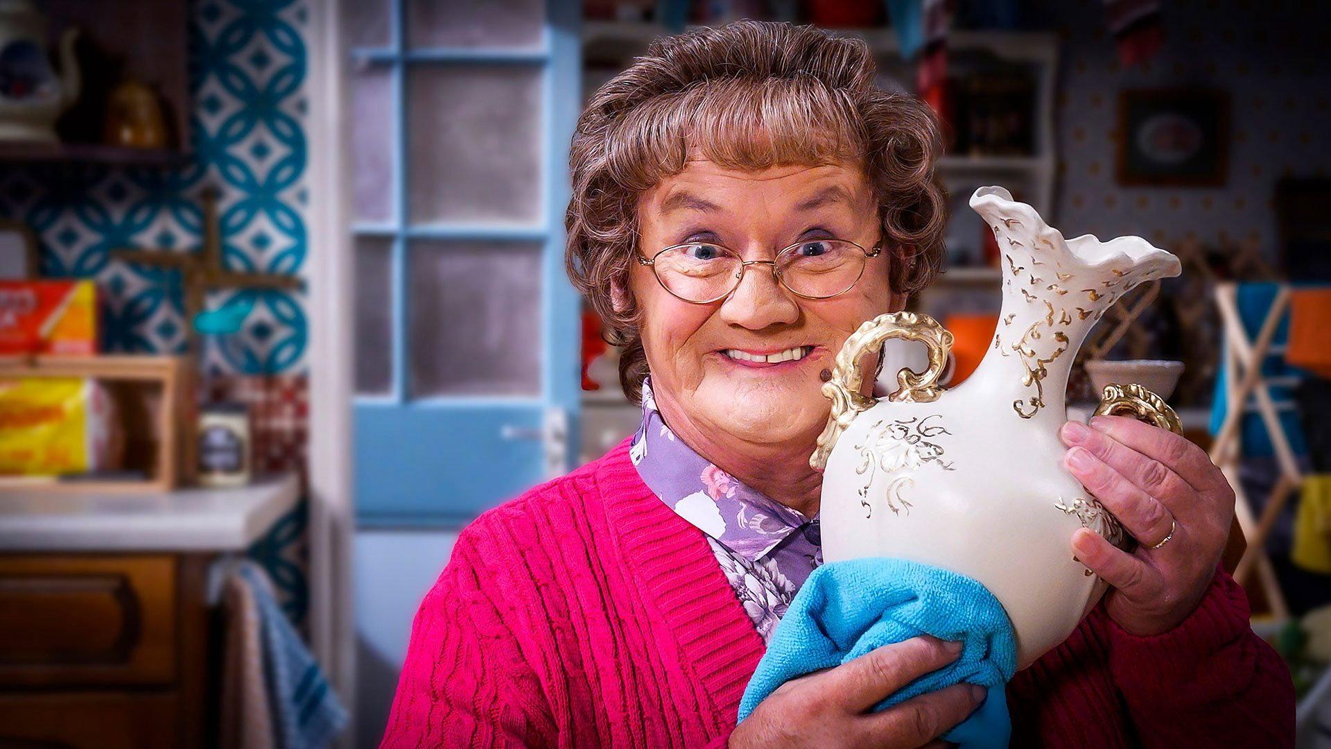 Still from Mammy's Hair Loom