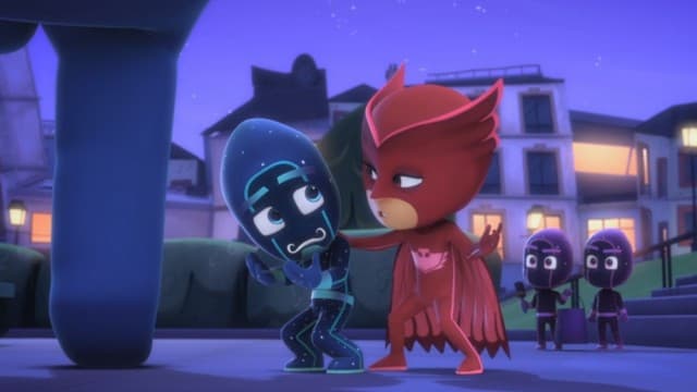Still from Owlette's Two Wrongs