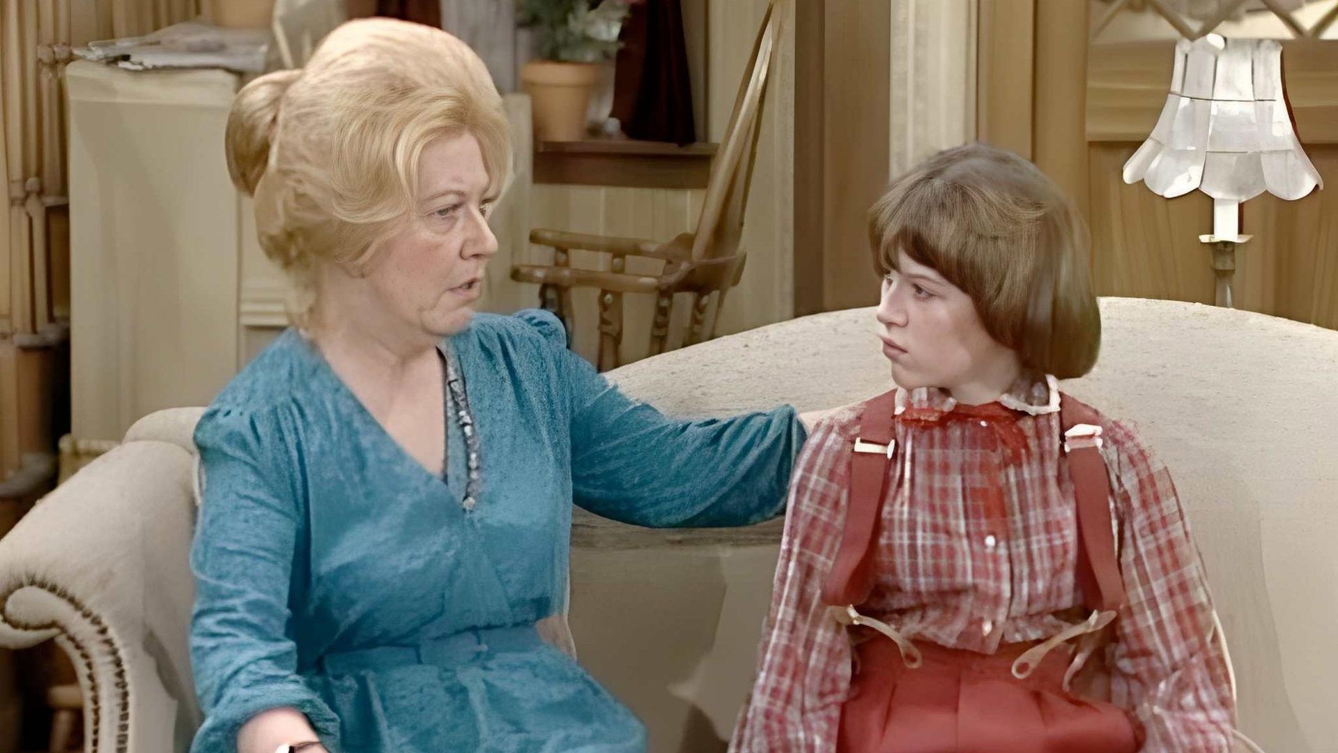 Still from Molly's Holiday
