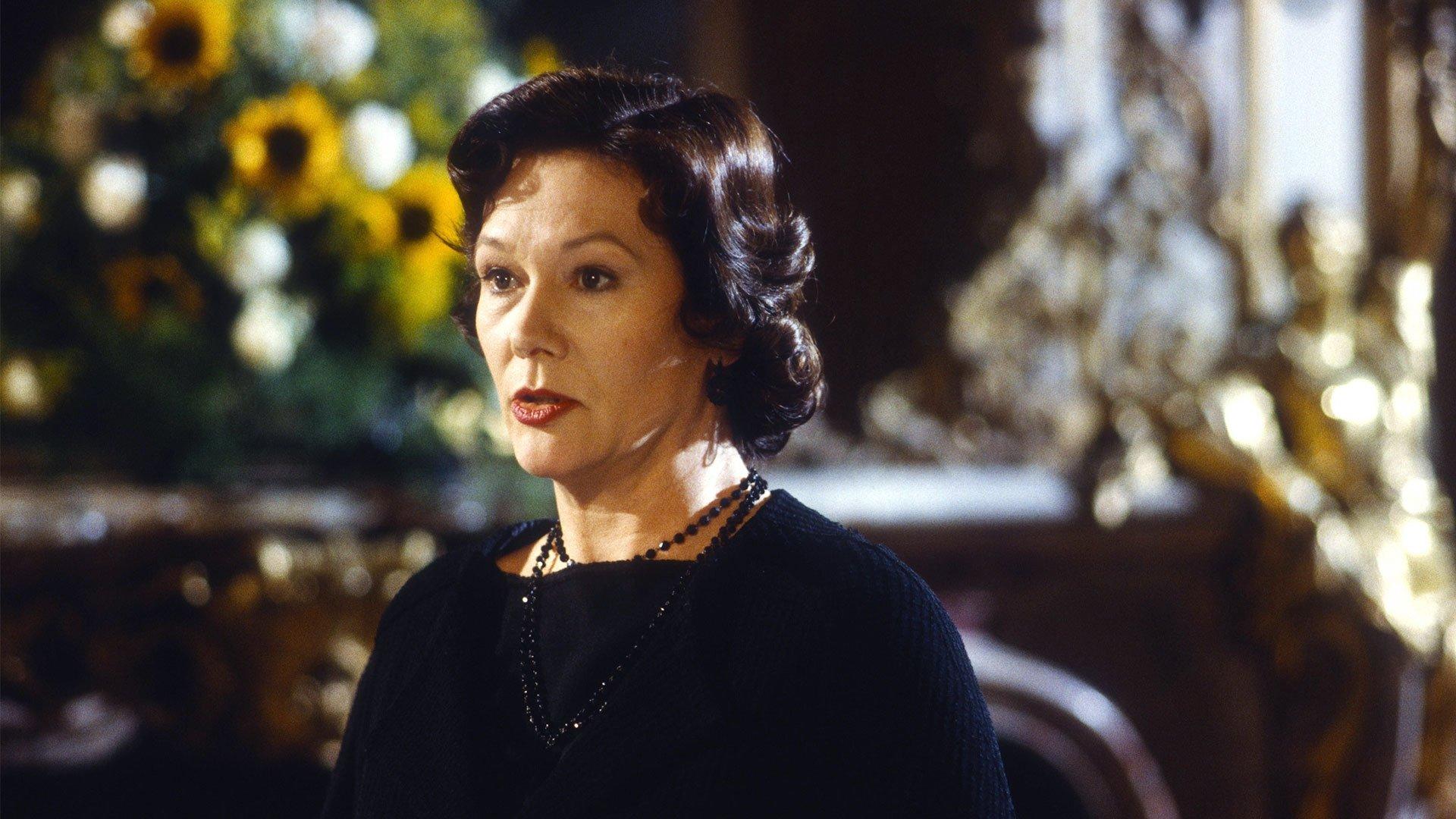Still from Murder on the Links