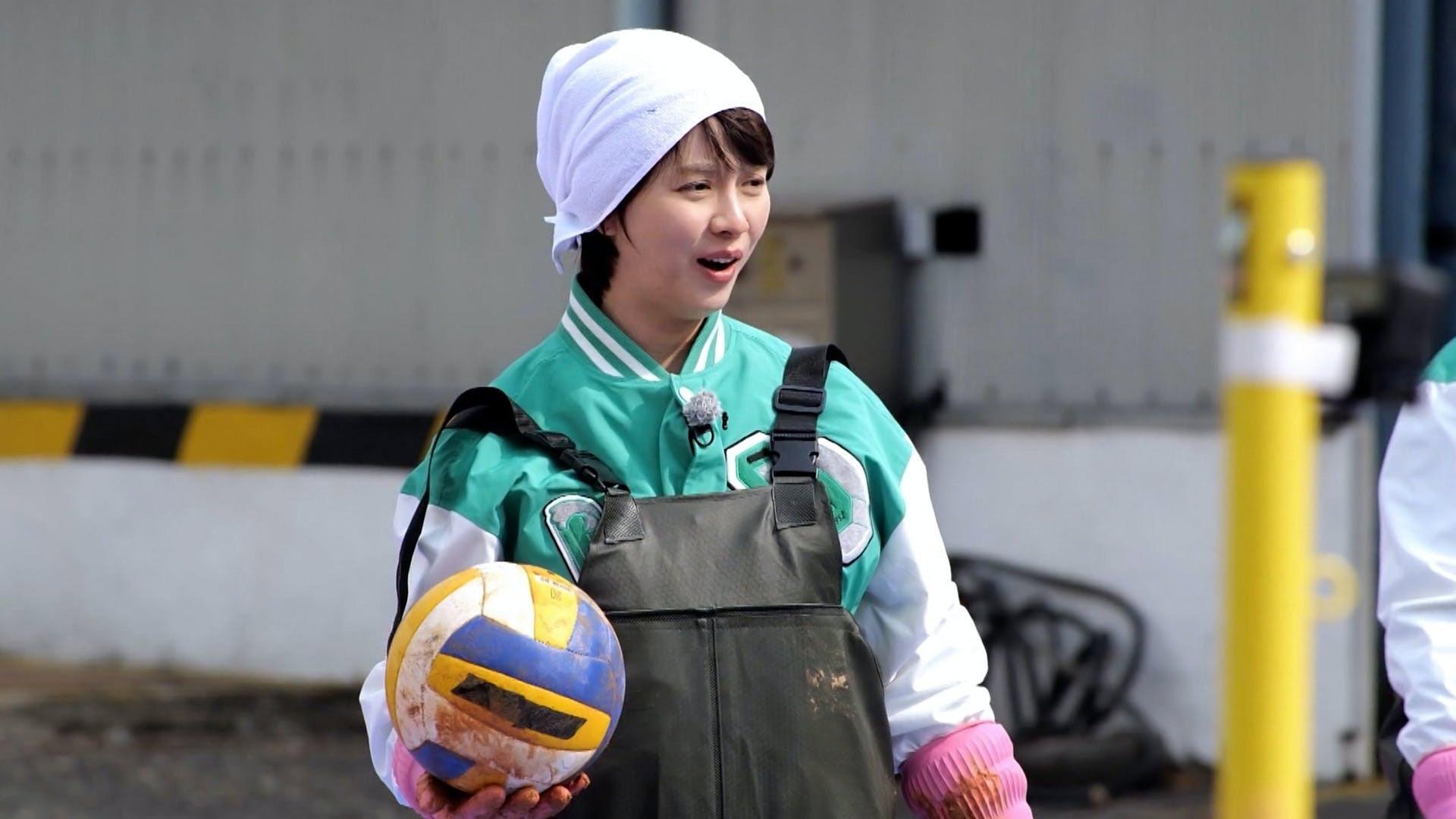 Still from This Is My First Time Being a Captain (Part 2) & BTOB Special without BTOB