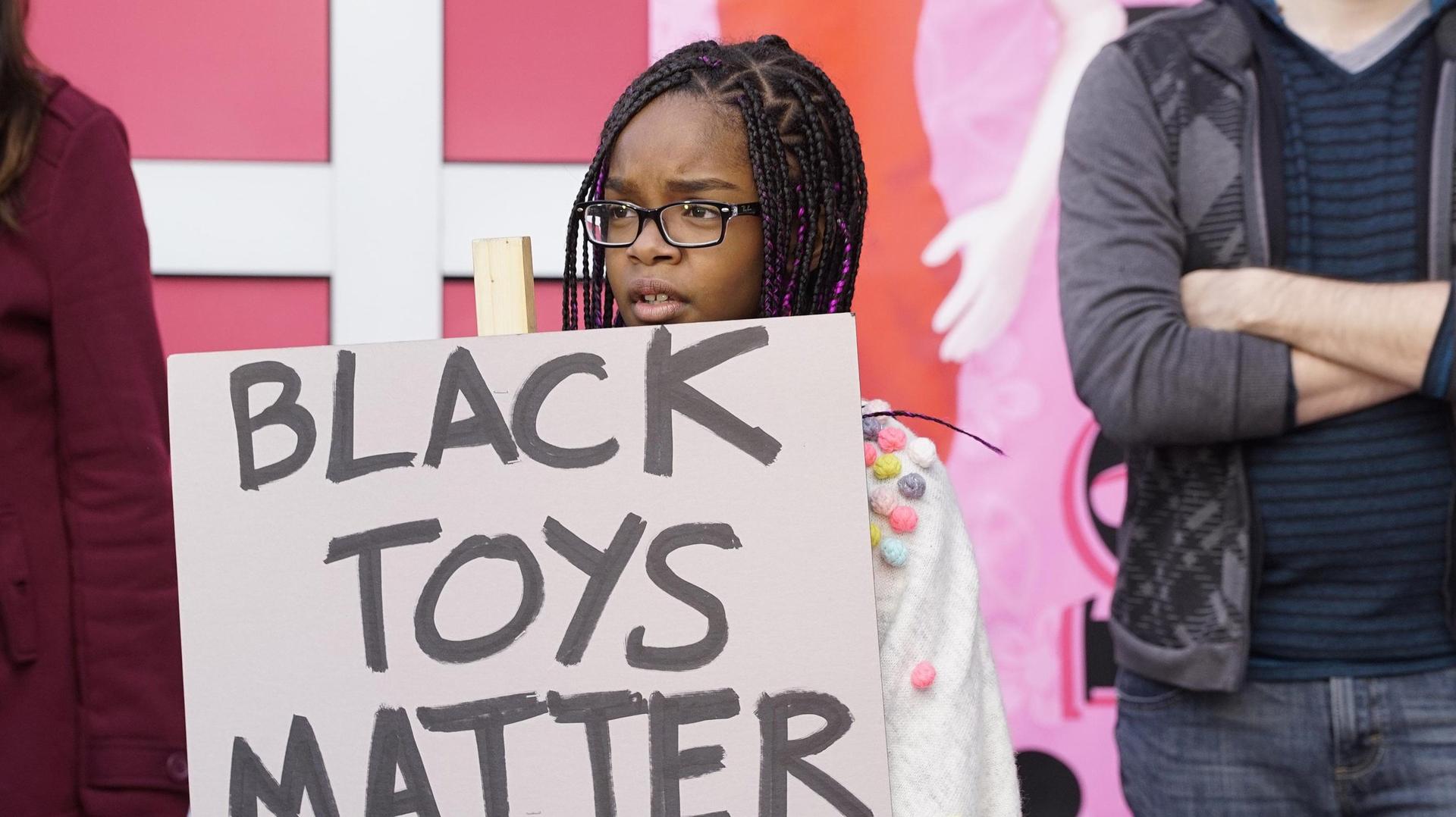 Still from ToysRn’tUs