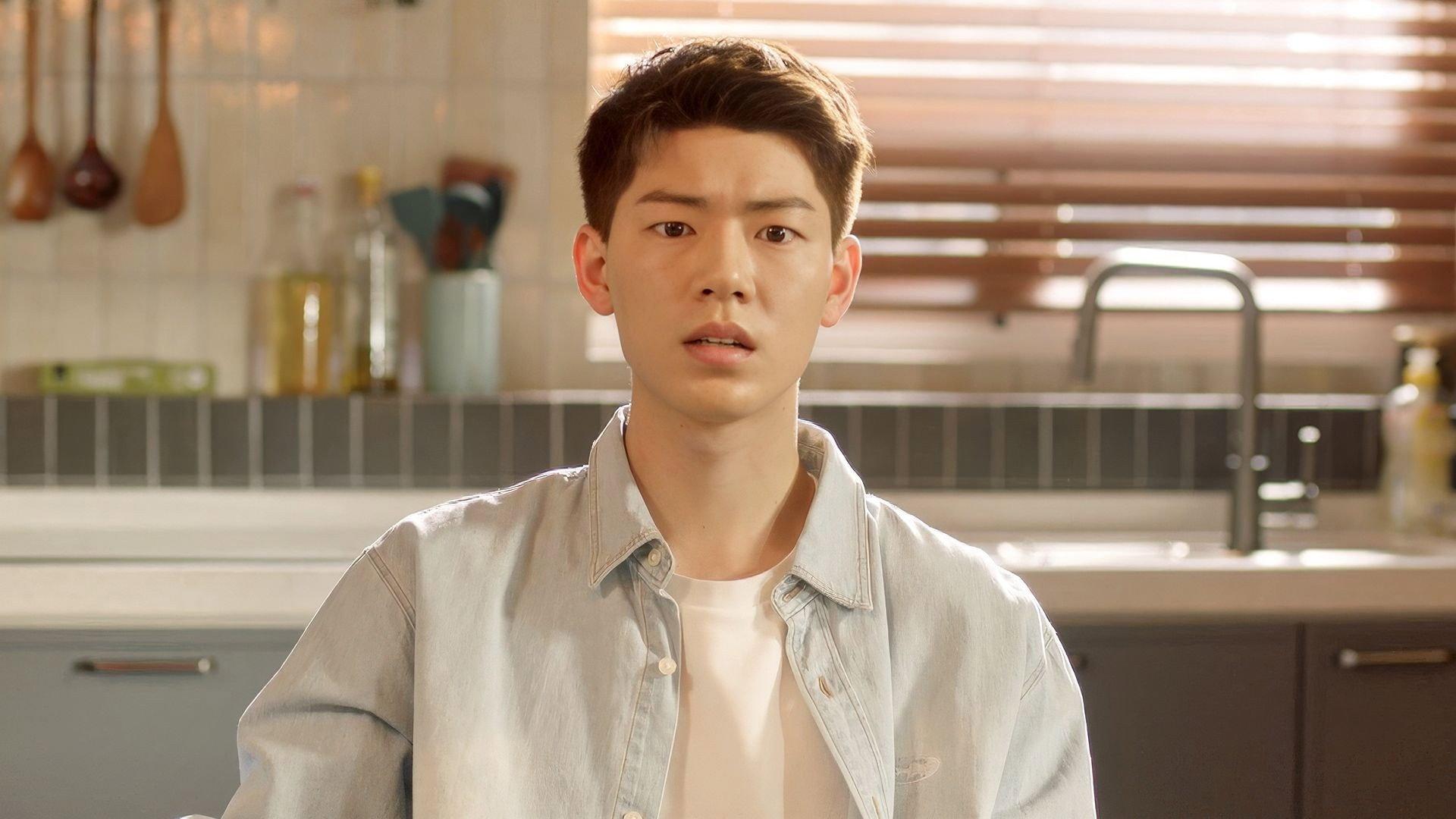 Still from San-ha Having Insomnia