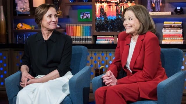 Still from Laurie Metcalf; Jessica Walter