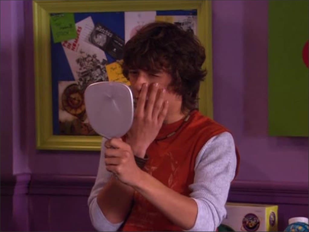 Still from Goodbye Zoey? (2)