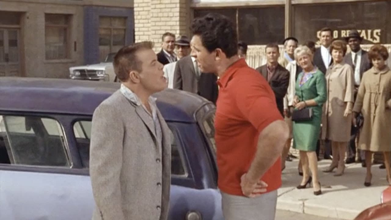 Still from Gomer, Star Witness
