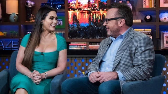 Still from Tom Arnold; D'Andra Simmons