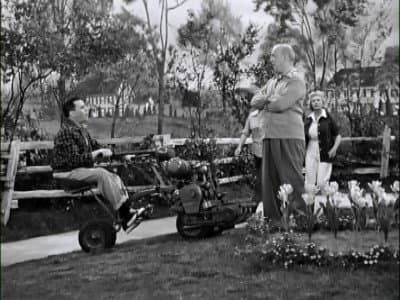 Still from Lucy Raises Tulips