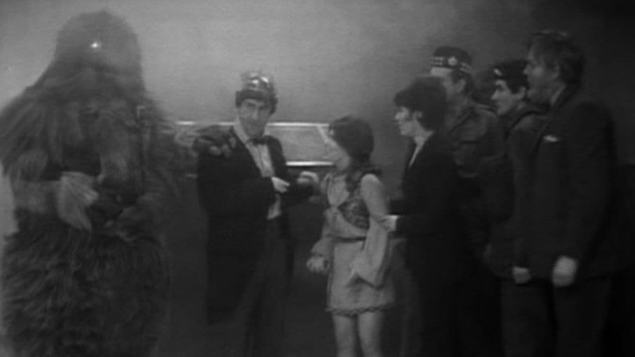 Still from The Web of Fear (6)
