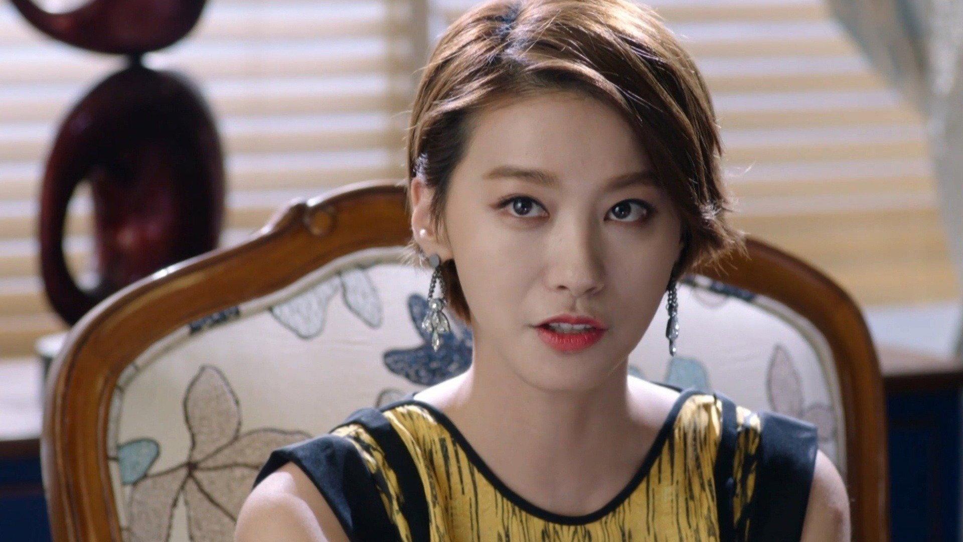 Still from Family, That Heartbreaking Memory